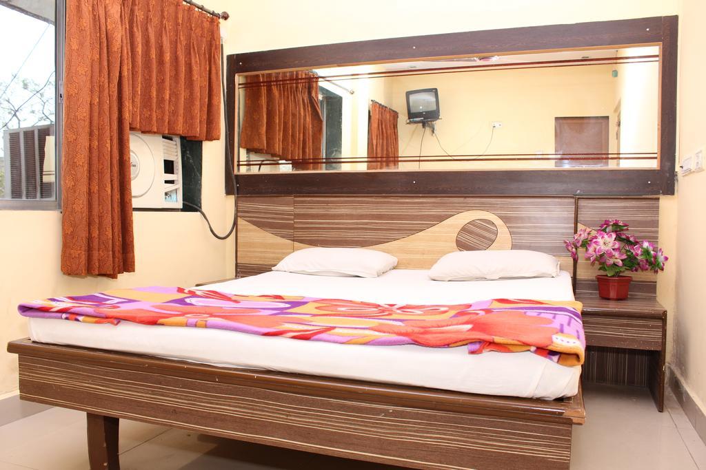 Hotel Shiva Panvel Ngoại thất bức ảnh